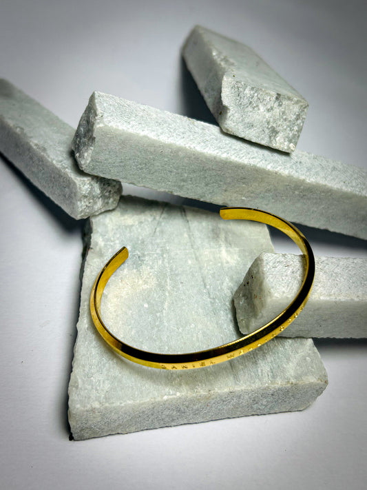 Daniel Wellington Classic Gold Cuff Bracelet