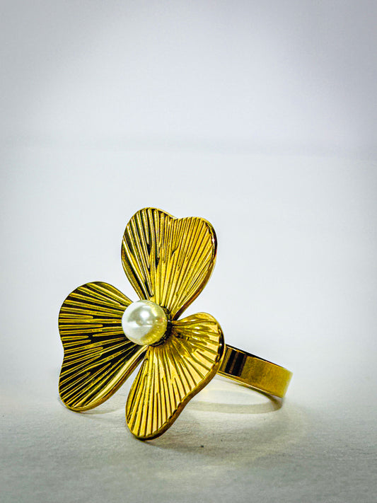 Botanical Pearl Statement Ring