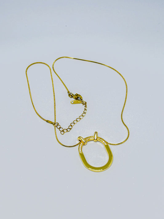 Gold Oval Link Necklace