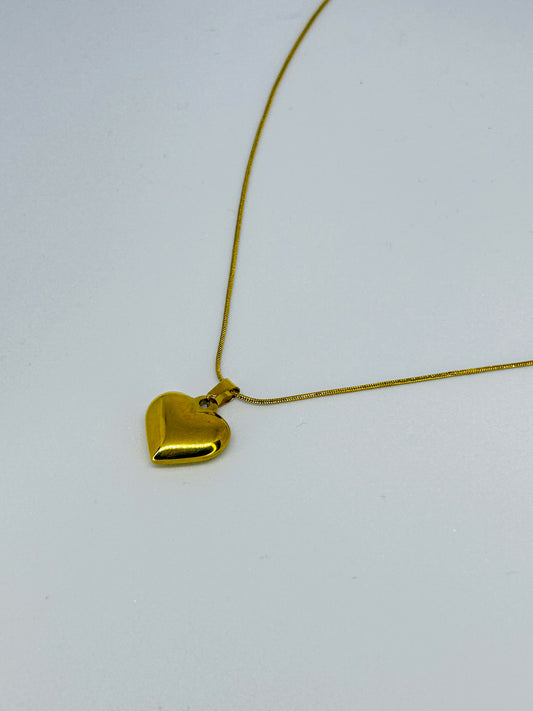Gold Heart Pendant Necklace