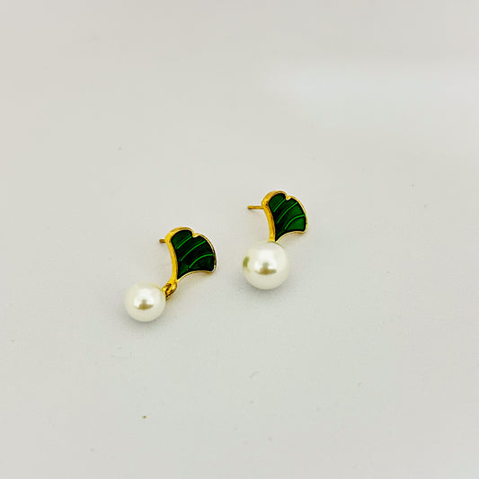 Green Leaf Pearl Drop Earrings