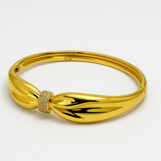 Luxe Golden Twist Diamond Pavé Bangle Bracelet