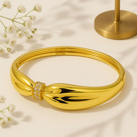 Luxe Golden Twist Diamond Pavé Bangle Bracelet
